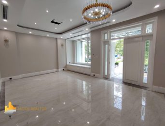 New fully furnished villa for rent in K4 Ciputra (3)