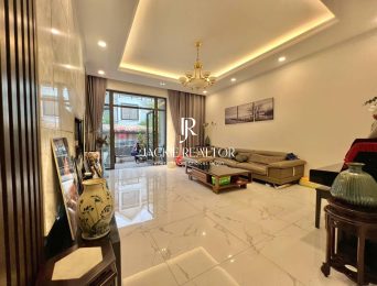 Newish 5-bedroom villa for rent at T8 Ciputra (4)