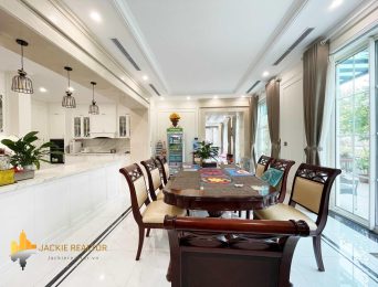 Newly furnished detached house for rent in Vinhomes Riverside (5)