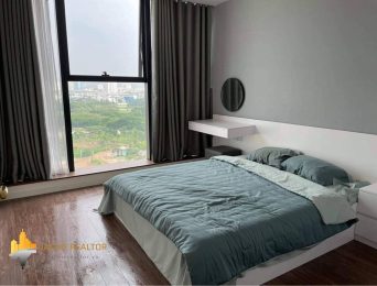 Nice golf-view 3BRs apartment at Sunshine City for rent (5)