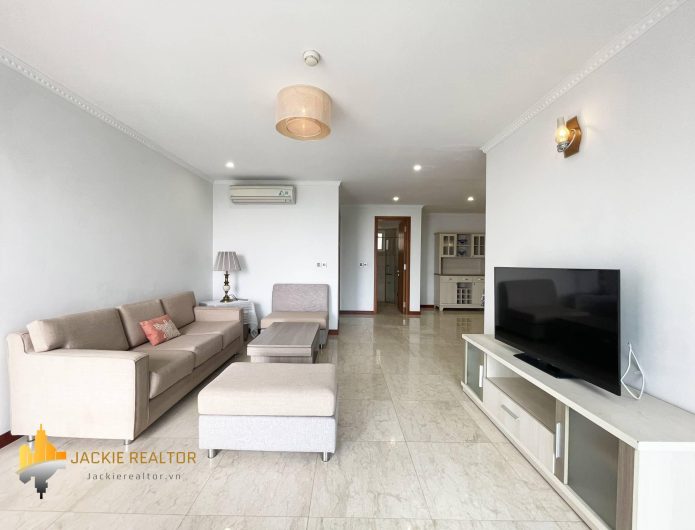 Nice green-view apartment in L2 Ciputra for rent (1)
