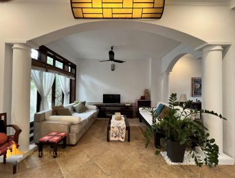 Nice rustic 5-bedroom villa for rent in C5 Ciputra (5)