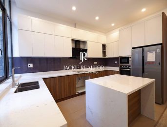 Nice unfurnished 4-bedroom villa in Ciputra for rent (4)