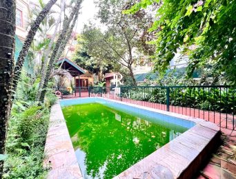 Old French-style pool villa for rent at alley No. 52 To Ngoc Van, Tay Ho, Hanoi (4)