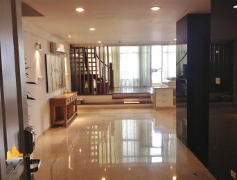 Penthouse apartment overlooking the golf course for rent in P2 Ciputra (5)