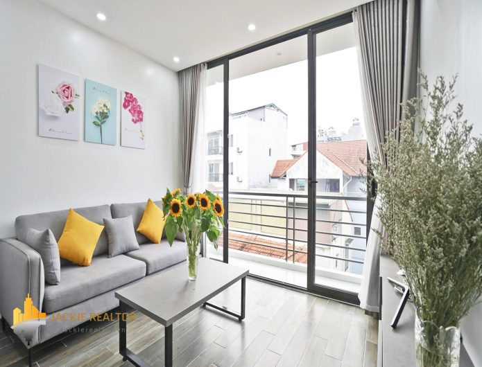 Pretty 1 bedroom in To Ngoc Van, Westlake Hanoi for rent (1)