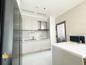 Pretty 3-bedroom apartment in 901B Starlake for rent (4)