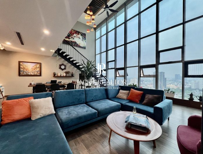 Pristine penthouse for rent in Packexim 1 (1)