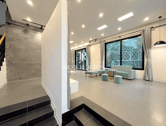 Reasonable 5-bedroom villa for rent in Vinhomes Riverside Anh Dao (4)