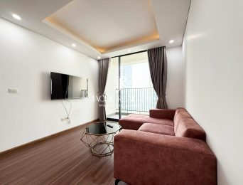 Reasonable-pricing 2-bedroom apartment at N01T5 building, Diplomatic Corps Hanoi (3)