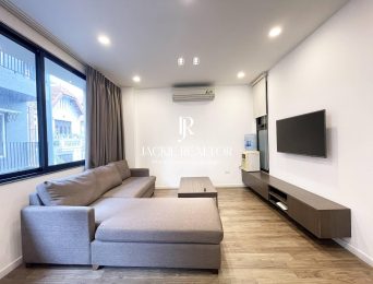 Reasonable pricing 2BDs apartment for rent in Lane 32 To Ngoc Van (2)