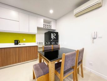 Reasonable-pricing apartment for rent at Kosmo Tay Ho (4)