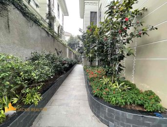 Rent an amazing 4-bedroom house in Ciputra, block D (4)