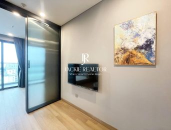 Rent studio Lancaster Luminaire - A wise choice for a person (5)