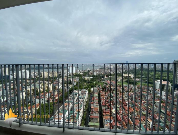 Romantic lake view apartment for rent in Novo Building, Kosmo Tay Ho for 650 USD (18)