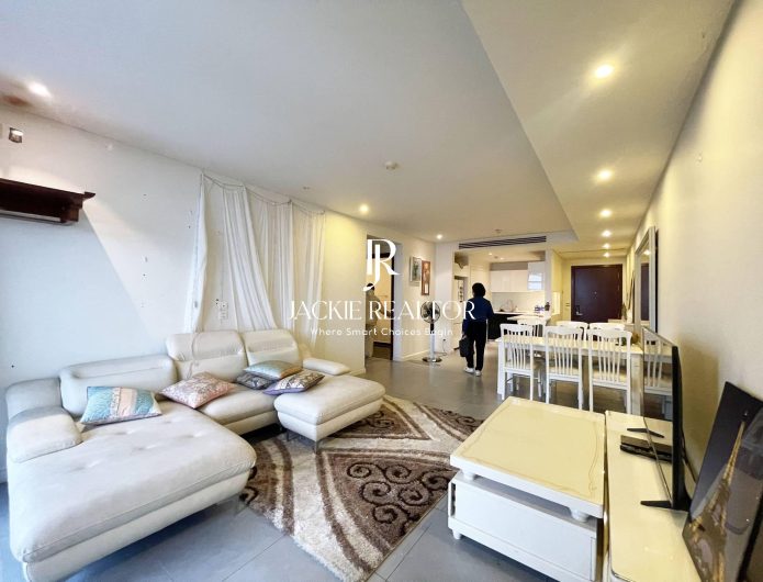 Rustic 2 bedrooms in Watermark Tay Ho for rent (1)