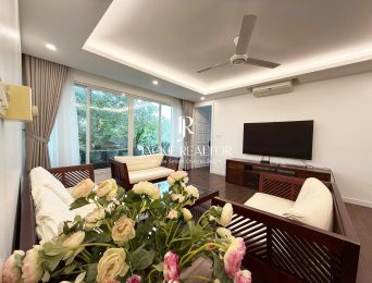 Rustic 3BHK apartment at E5 Ciputra for rent (3)