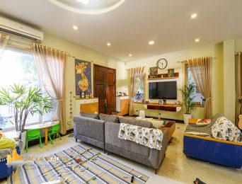 Rustic 4BRs villa for rent in Vinhomes Riverside Anh Dao (4)