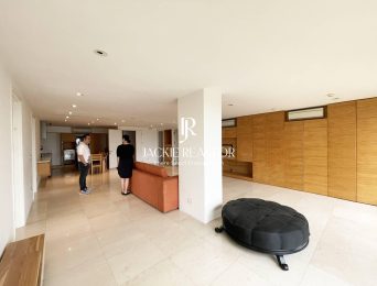 Simple but beautiful Japanese-style apartment in P2 for rent (2)