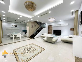 Small detached villa for rent in Vinhomes Riverside Anh Dao (2)