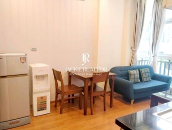 So cheap 1BD apartment for rent in Dang Thai Mai Street (3)