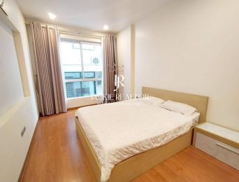 So cheap 1BD apartment for rent in Dang Thai Mai Street (4)