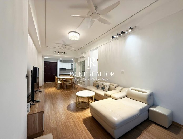 So cheap 3-bedroom apartment for rent in Ngoai Giao Doan Hanoi (1)