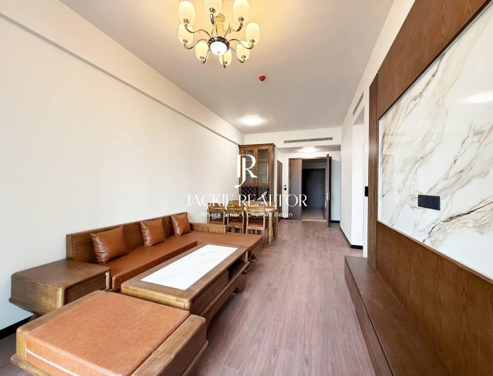 Spacious 2-bedroom apartment at Heritage Westlake for rent (1)