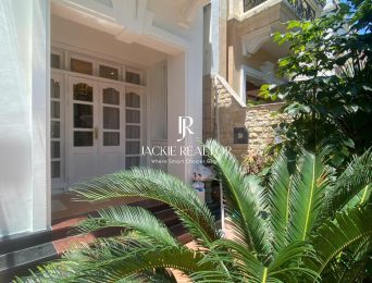Spacious 4-bedroom villa in C block, Ciputra Hanoi for rent (4)
