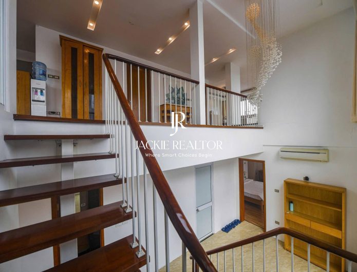 Spacious Duplex Apartment for Rent – Ba Mau Lake, 304 Le Duan Str, Dong Da Distr, Hanoi (1)