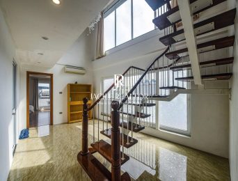 Spacious Duplex Apartment for Rent – Ba Mau Lake, 304 Le Duan Str, Dong Da Distr, Hanoi (2)