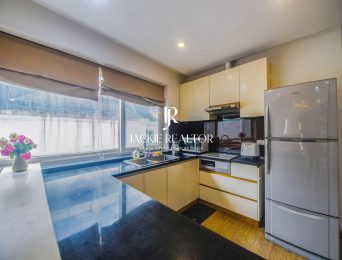 Spacious Duplex Apartment for Rent – Ba Mau Lake, 304 Le Duan Str, Dong Da Distr, Hanoi (4)