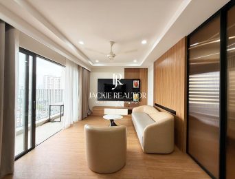 Spectacular rustic 3-bedroom apartment in Kosmo Tay Ho for rent (3)