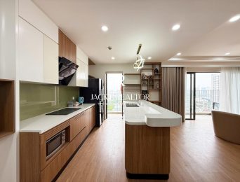 Spectacular rustic 3-bedroom apartment in Kosmo Tay Ho for rent (5)