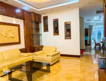 Spectacular villa for rent in T7 Ciputra (3)