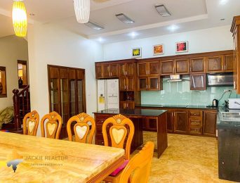 Spectacular villa for rent in T7 Ciputra (5)