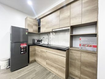 Splendid 1BD serviced apartment for rent in lane 20 Tay Ho Street (3)