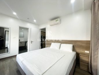 Splendid 1BD serviced apartment for rent in lane 20 Tay Ho Street (5)