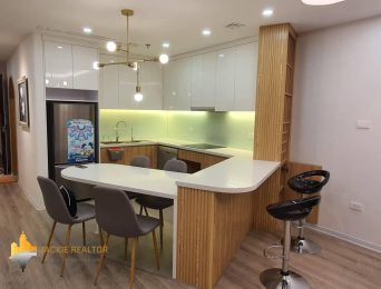 Splendid 2BRs apartment for rent at D' Le Roi Soleil Hanoi, facing the internal area (4)