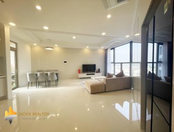 Starlake Hanoi - Beautiful 3-bedroom apartment for rent not to be missed (29)