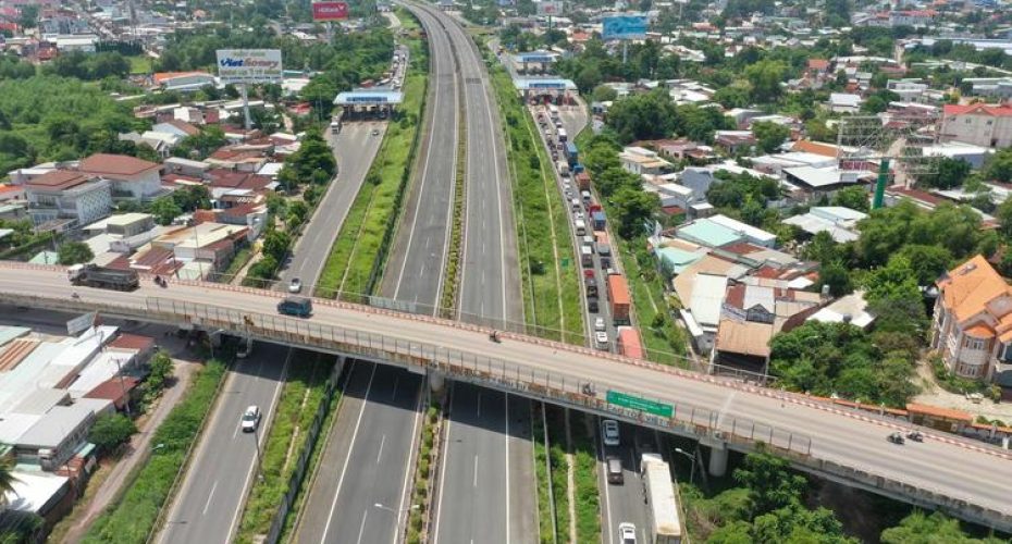 Strong investment in transport infrastructure is creating momentum for the Vietnamese real estate market in 2025