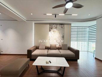 Stunning 3-bedroom apartment for rent at a cheap price in E1 Ciputra (4)