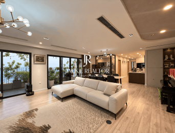 Stunning 3-bedroom apartment for rent in Kosmo Tay Ho (3)