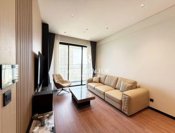 Stunning lake-view 2-bedroom apartment at Heritage Westlake for rent (4)