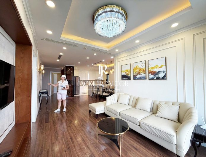 Stunning views in the Diplomatic Corps Area 3-bedroom apartment for rent (1)