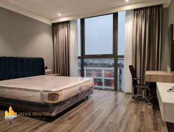 Stunningly beautiful serviced apartment at 249 Thuy Khue named 'Lexington' for rent (5)