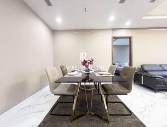 Sunshine City Ciputra Deluxe 2BHK apartment for rent in Hanoi (4)