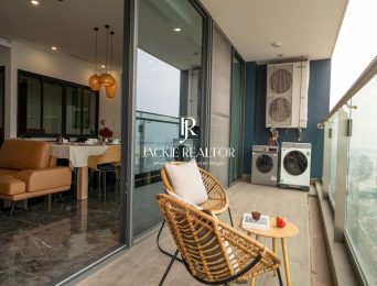 Sunshine Golden River Apartment - Luxury Riverfront Living with Timeless Value (2)