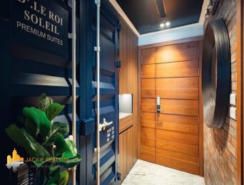 Super nice apartment for rent in Le Roi Soleil Quang An (5)-min