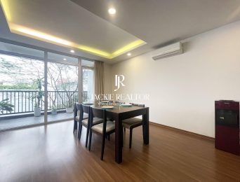 Super spacious 200m2 apartment for rent in Tu Hoa, near Sheraton Hanoi (5)